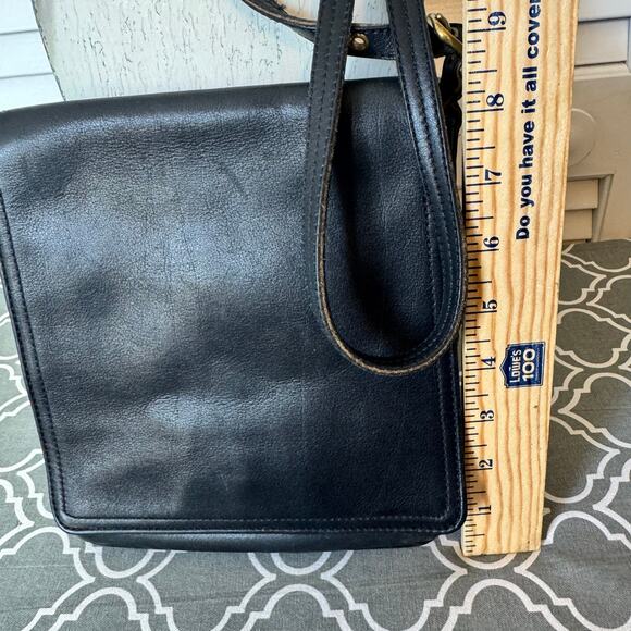 Coach Vintage Legacy Purse Black Leather Handbag Crossbody Flap 9821 - Picture 6 of 13